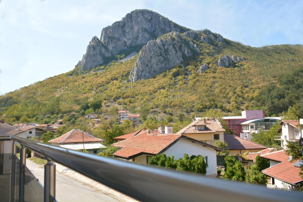 Раде 3-Враца Vratsa Luaran gambar