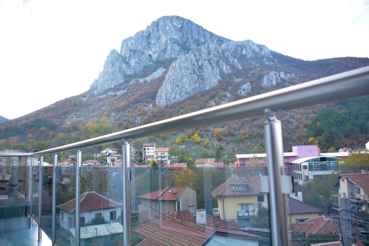 Раде 3-Враца Vratsa Luaran gambar