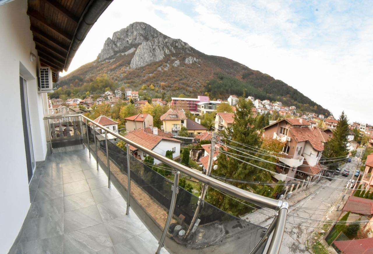 Раде 3-Враца Vratsa Luaran gambar