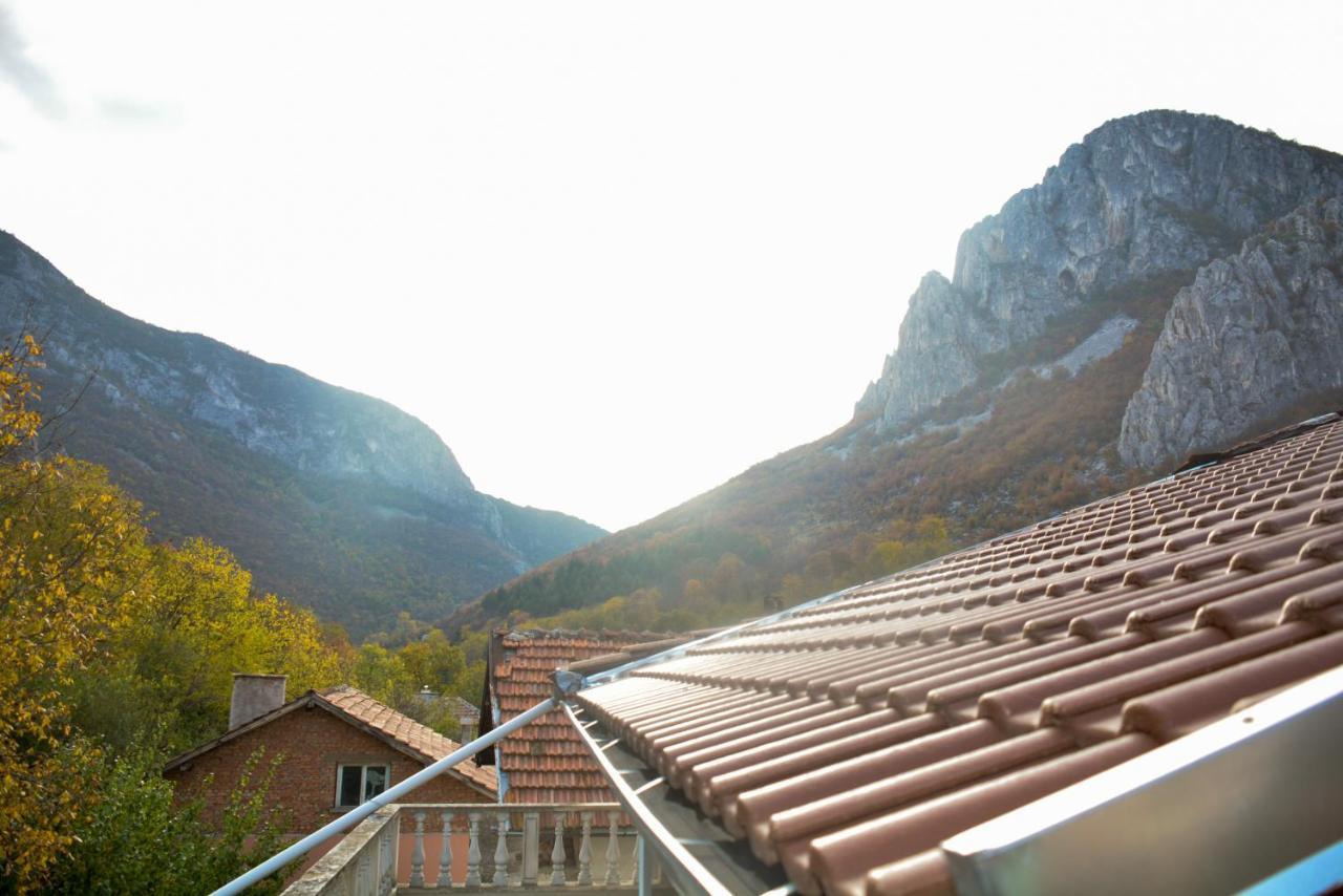 Раде 3-Враца Vratsa Luaran gambar